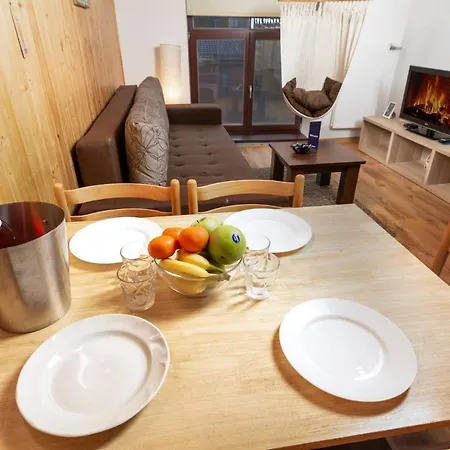 2-level Cozy 20min From Old & Free Parking Riga