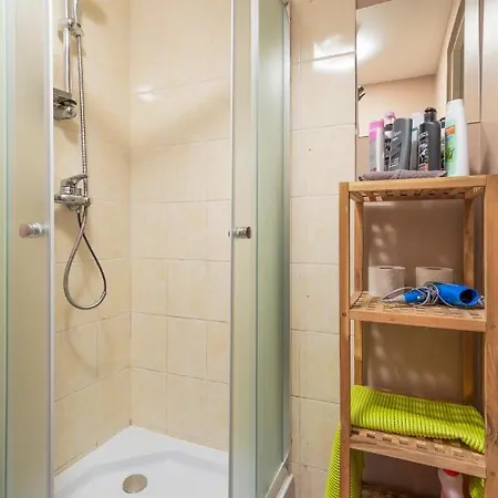 2-level Cozy 20min From Old & Free Parking Apartment Riga